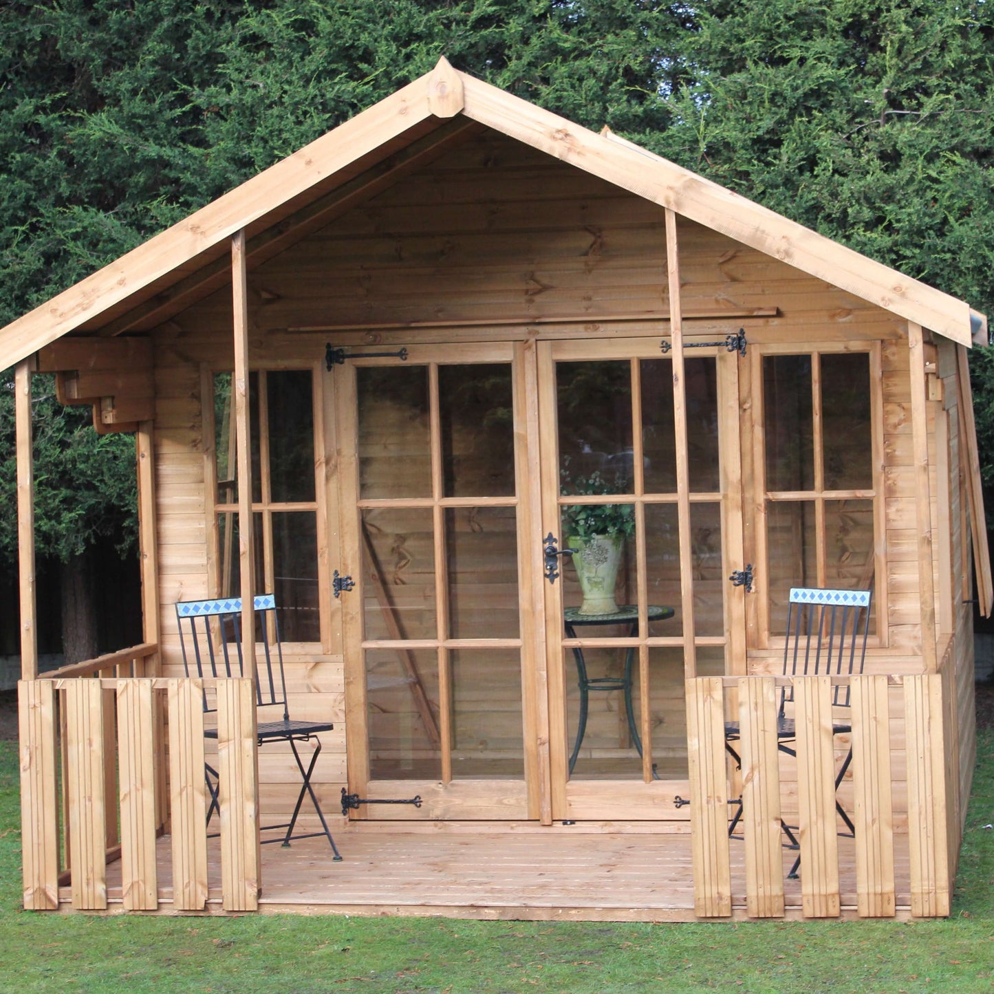 Chiltern Summer House with Veranda Front View