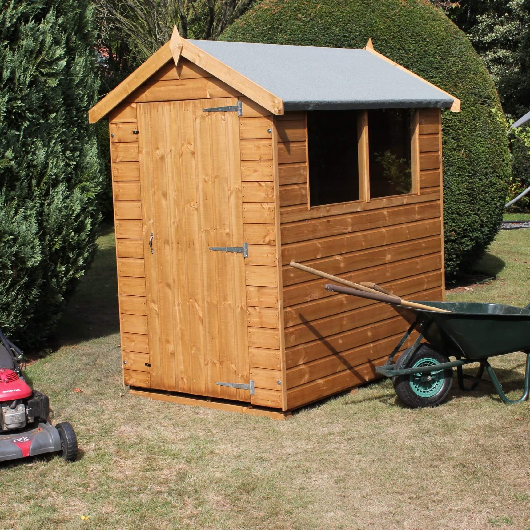 Dalby apex shed  with wheel barrow