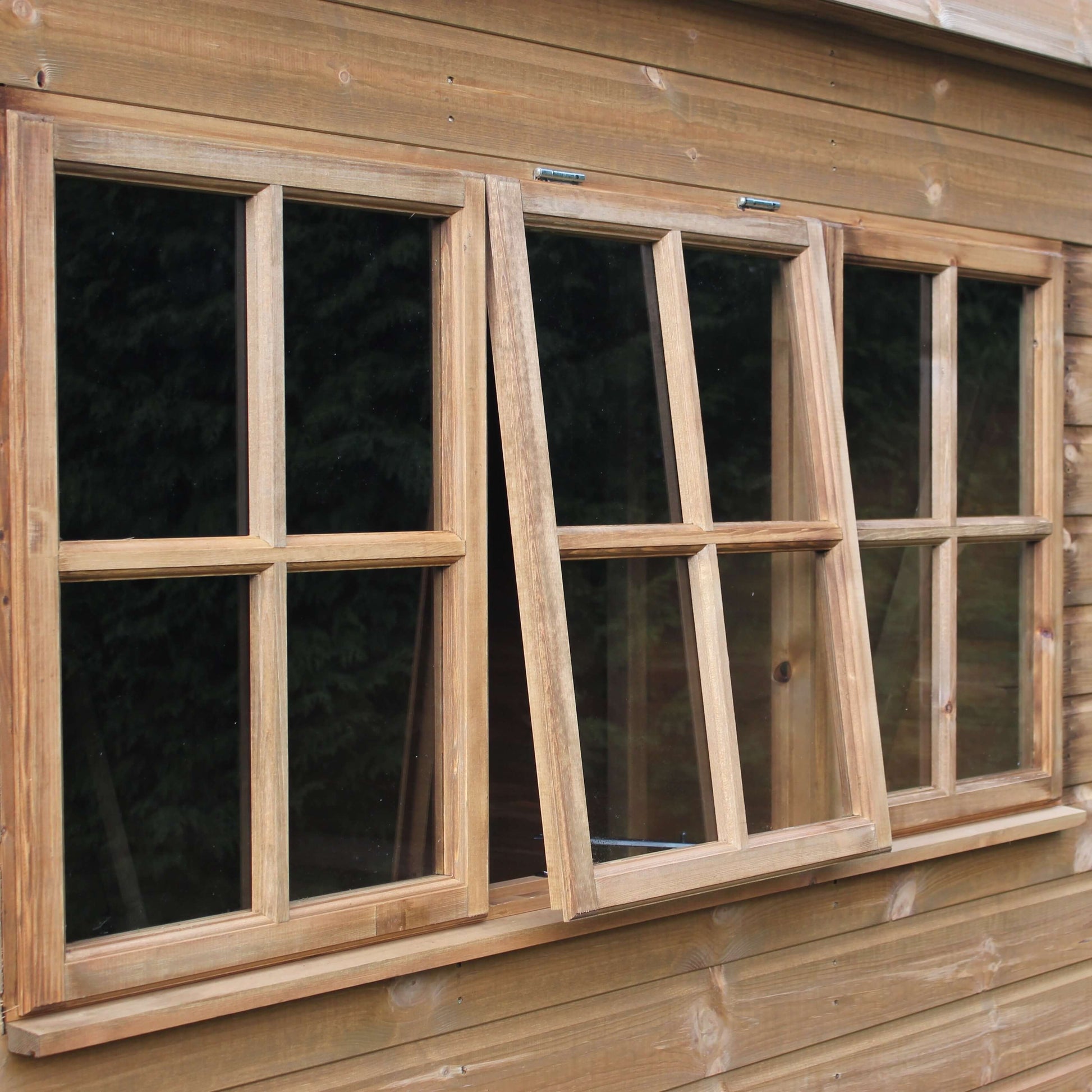 Dalby pent heavy duty shed open window