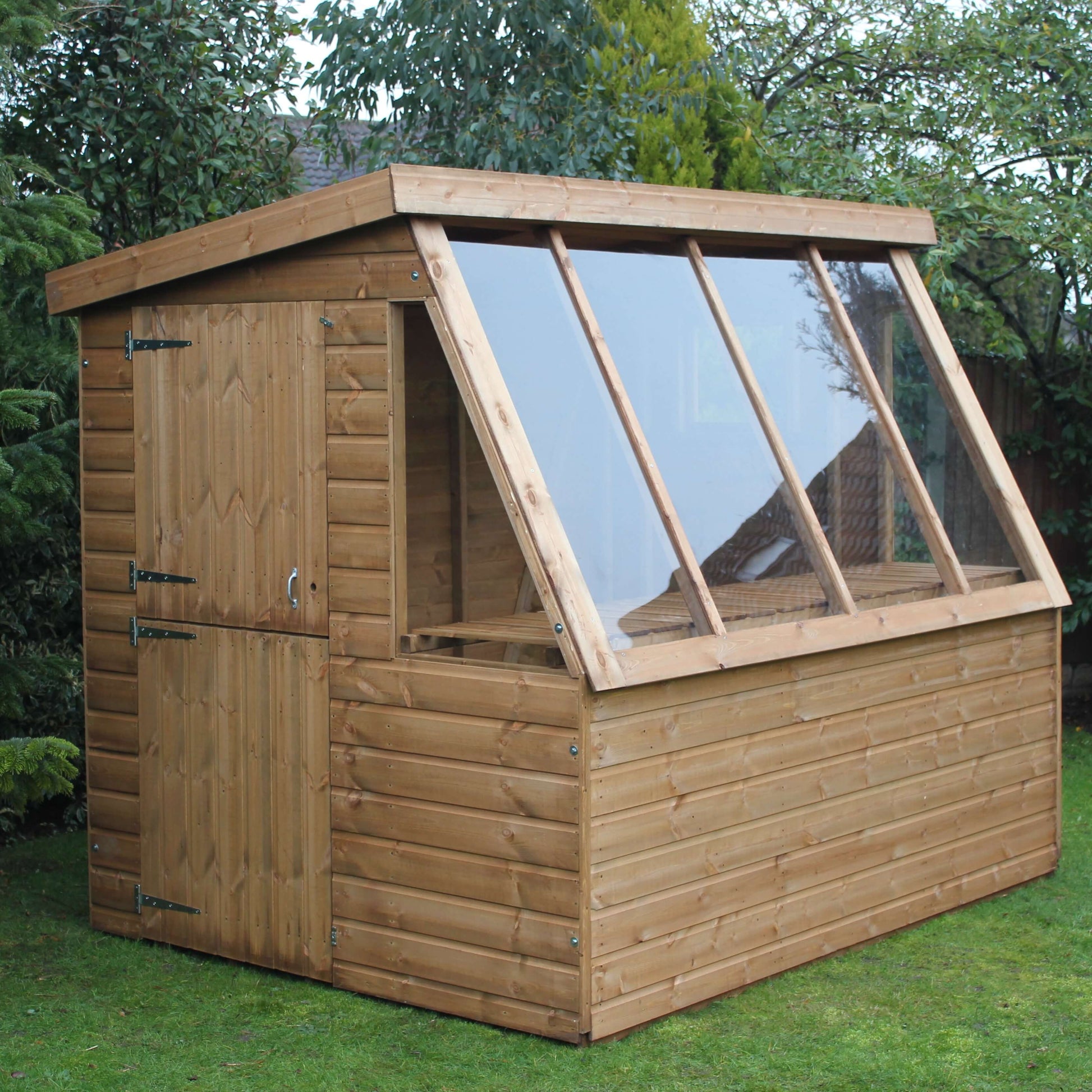 potting shed corner view